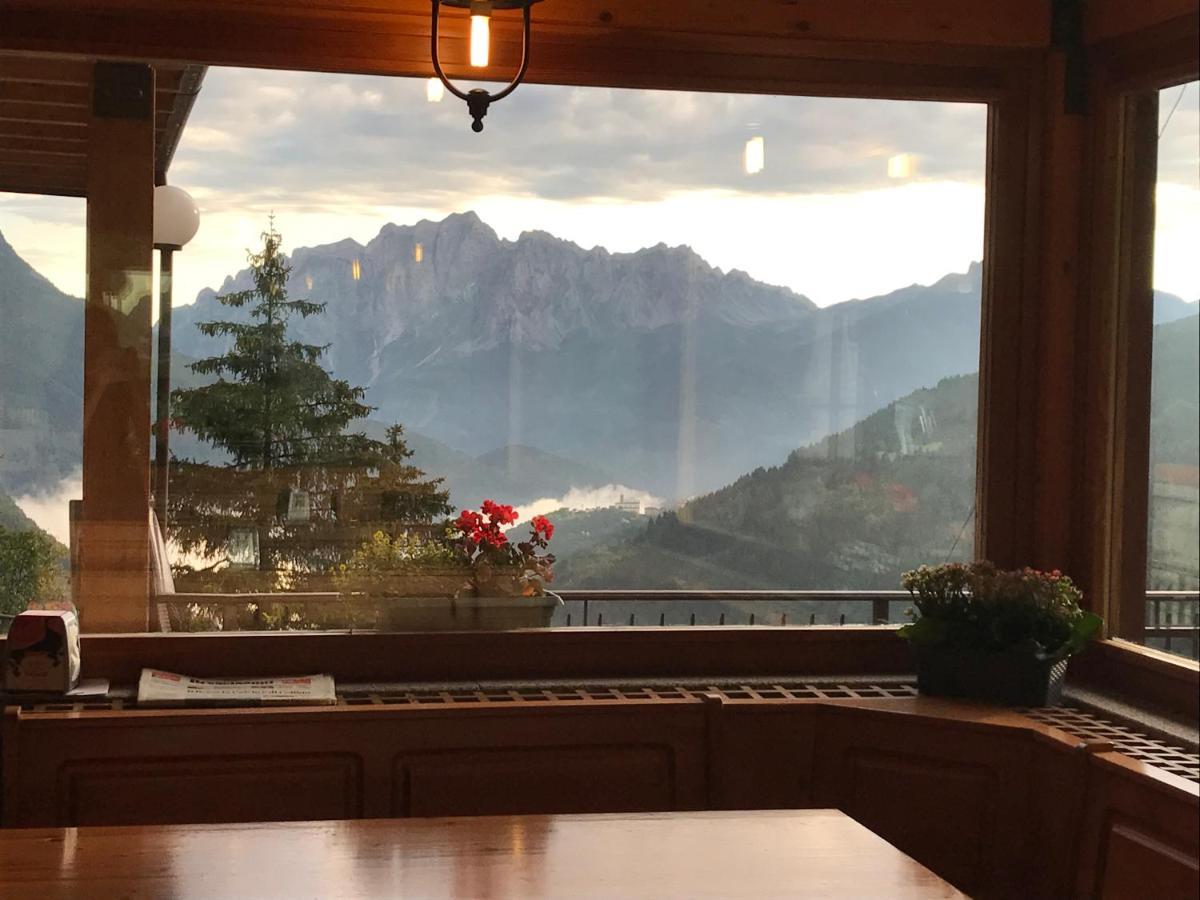 Rifugio Stella Alpina Hotell Saviore dell'Adamello Eksteriør bilde