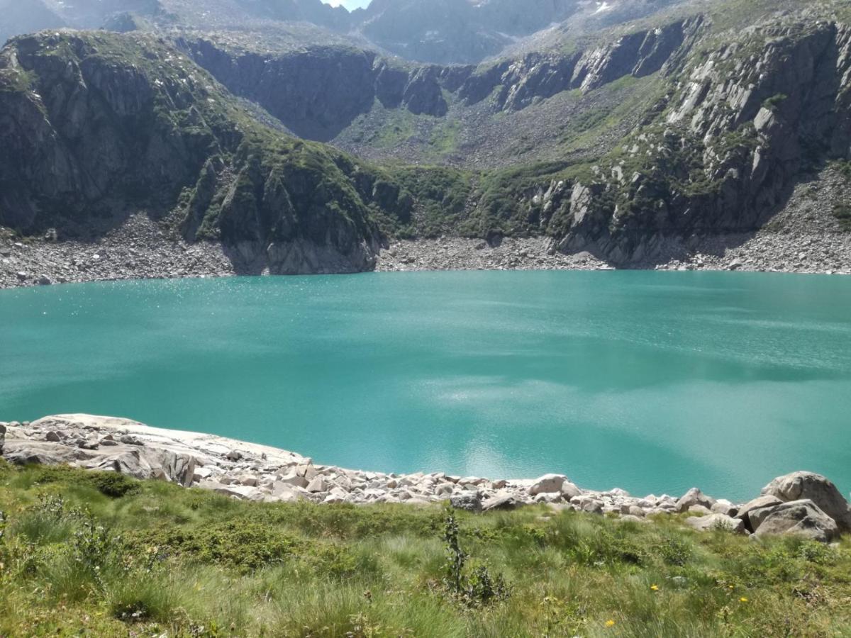 Rifugio Stella Alpina Hotell Saviore dell'Adamello Eksteriør bilde